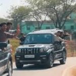 स्टंट के जुनून में कानून बेपरवाह: फेयरवेल पर छात्रों की खतरनाक रीलबाजी, तीन जिलों में हड़कंप