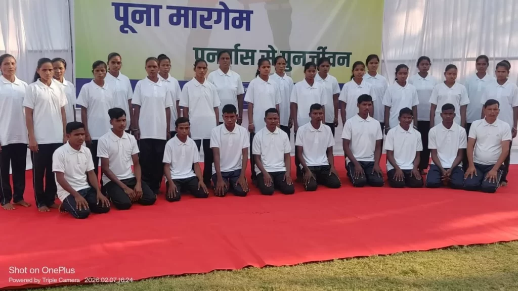 बीजापुर और सुकमा में 51 नक्सलियों ने किया सरेंडर