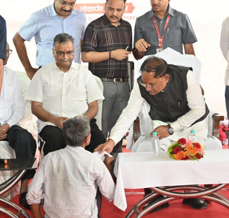 मुख्यमंत्री साय ने दिव्यांग चंदूलाल की सुनी पुकार, मिनटों में मिला समाधान