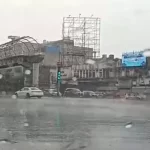 रायपुर में मौसम का बदला मिजाज, आंधी के साथ हुई मूसलाधार बारिश