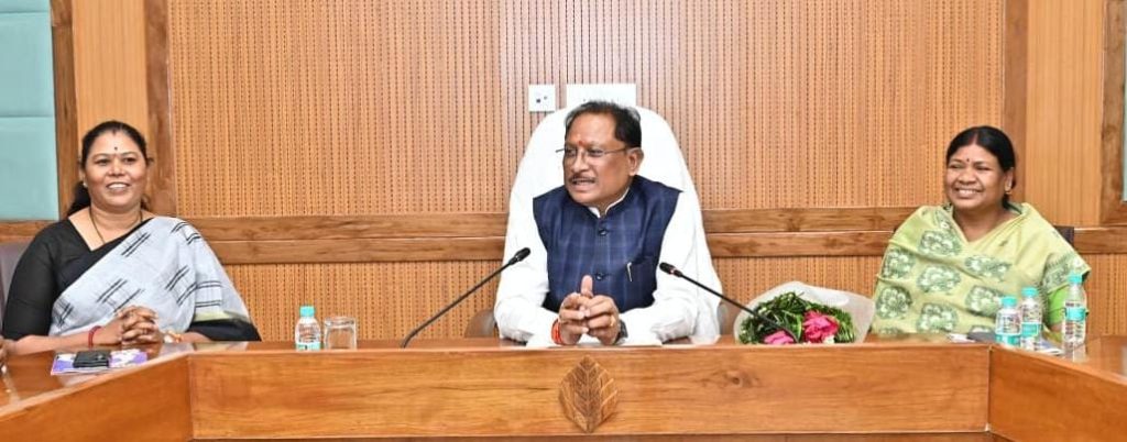 रसोई गैस की सुचारु आपूर्ति सुनिश्चित करने अधिकारियों को निर्देश: प्रदेश में एलपीजी, पेट्रोल और डीजल का पर्याप्त स्टॉक