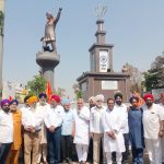 शहीद दिवस पर दुर्ग के शहीद चौक में आयोजित कार्यक्रम में शामिल हुए अरुण वोरा, वीर सपूतों को दी श्रद्धांजलि