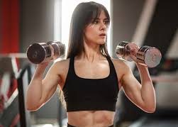 स्ट्रेंथ ट्रेनिंग: महिलाओं के लिए फिटनेस और लंबी उम्र का है राज