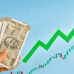 भारतीय शेयर बाजार में आज दिखी तेजी, सेंसेक्स 977 अंक चढ़ा, पहली बार 93 के पार हुआ रुपया