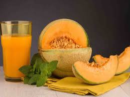 Muskmelon: गर्मियों के मौसम का राजा, इसे अपनी डाइट में करें शामिल, देखे बेनिफिट