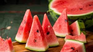 गर्मियों का सुपरफूड: तरबूज के साथ सेहत और ताजगी का डोज़, पोटैशियम और एंटीऑक्सीडेंट्स का पावरहाउस