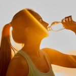 इस गर्मी में हाइड्रेशन से बचे, वॉटर स्टैकिंग के बारे में जाने सबसे बेहतरीन तरीका