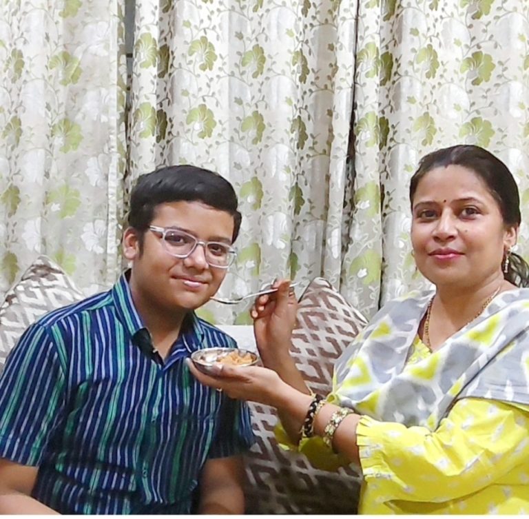 ओजस श्रीवास्तव ने 500 में 499 अंक लेकर रचा कीर्तिमान