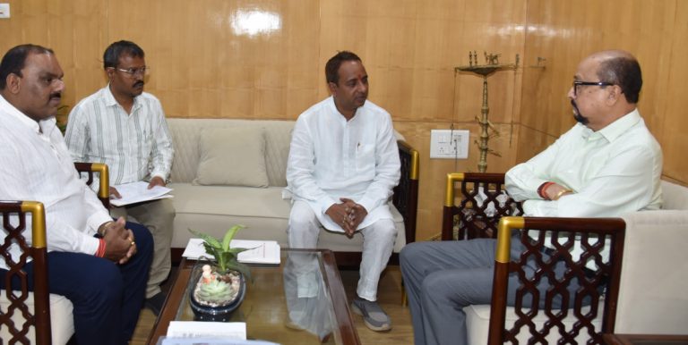 विश्व रेडक्रॉस दिवस पर राज्य भर में होंगे विशेष कार्यक्रम राज्यपाल डेका ने दिए निर्देश