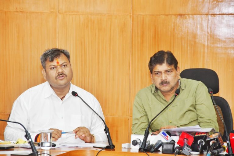 रायपुर रेल मंडल ने वित्तीय वर्ष 2025-26 की उपलब्धियां गिनाई