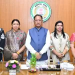 CM साय से सांसद लक्ष्मी वर्मा के साथ महिला प्रतिनिधियों की मुलाकात