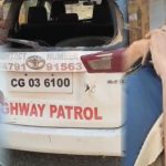 तस्करों को छुड़ाने के लिए पुलिस पर बरसे लाठी-डंडे, खून से लथपथ हुए थाना प्रभारी