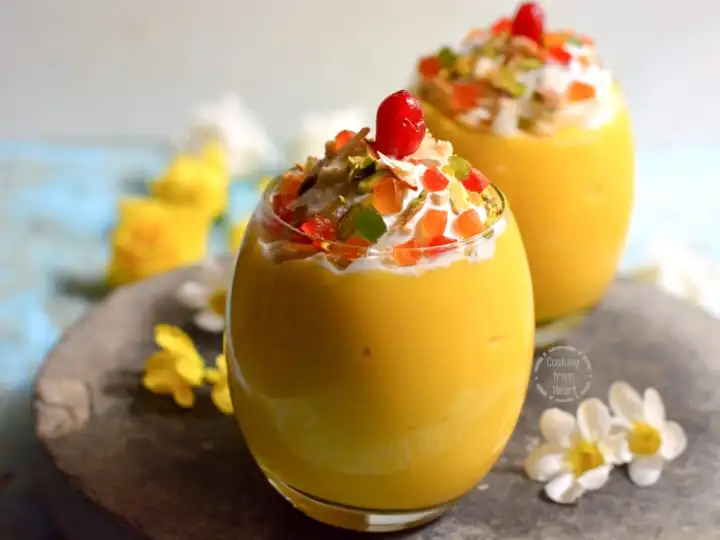 गर्मी में आम से बनाएं स्वादिष्ट क्रीमी डेजर्ट, मैंगो मस्तानी खा कर घर वाले हो जाएंगे खुश