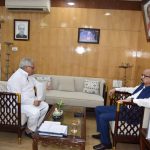 दुर्ग के विकास को लेकर अरुण वोरा ने रमन सिंह व राज्यपाल रमेन डेका से की मुलाकात