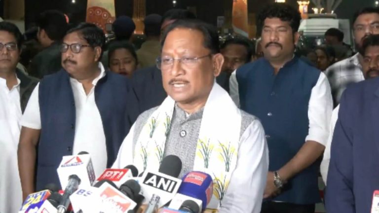 जशपुर रवाना हुए CM साय बोले- गांव-गांव पहुंचेगी सड़क सुविधा, वेदांता हादसे में सख्त कार्रवाई तय