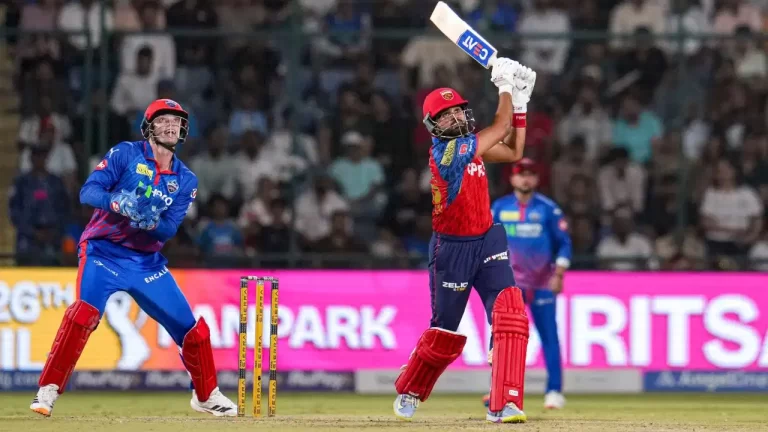 हाई-वोल्टेज ड्रामा: IPL 2026 में चेज के सारे रिकॉर्ड ध्वस्त, बुमराह ने लुटाए करियर के सबसे ज्यादा रन