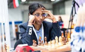 आर वैशाली की ऐतिहासिक जीत: फिडे कैंडिडेट्स चैंपियन बनकर रचा इतिहास