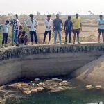 पानी में तैरता मिला 7 लाख का गांजा, पुलिस जांच में जुटी