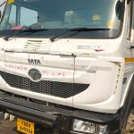 नेशनल हाईवे-53 पर दर्दनाक सड़क हादसा! तेज रफ्तार हाइवा ने ली दो युवकों की जान