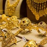 अक्षय तृतीया के बाद फीकी पड़ी सोने की चमक! मामूली गिरावट, चांदी भी फिसली