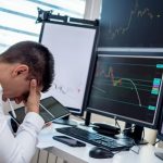 एचसीएल टेक में 9% की बड़ी गिरावट! ब्रोकरेज डाउनग्रेड से निवेशकों में मची हलचल