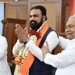 बिहार की नई सरकार: सम्राट चौधरी ने संभाली कमान, जदयू के कद्दावर नेताओं ने भी ली मंत्री पद की शपथ