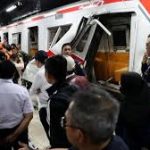 इंडोनेशिया में दो ट्रेनों की भीषण टक्कर, 14 की मौत; अब भी मलबे में जिंदगियों की तलाश जारी