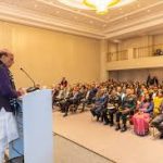 रक्षा मंत्री राजनाथ सिंह ने Berlin में भारतीय समुदाय से बातचीत की