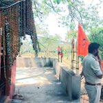 राजपरिवार के हनुमान मंदिर से चांदी का मुकुट गायब, पुलिस ने तेज की जांच