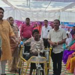 सुशासन तिहार 2026: सिमड़ा शिविर में सुगन्ती तिर्की को मिली ट्राइसाइकिल, 3 ग्रामीणों को पेंशन की सौगात