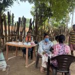 ’इंद्रावती पार कर पहुँची स्वास्थ्य टीम 642 ग्रामीणों का स्वास्थ्य किया परीक्षण’