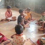 बस्तर की आंगनबाड़ियों में खेल-खेल में विज्ञान, कला और आत्मविश्वास की नई उड़ान