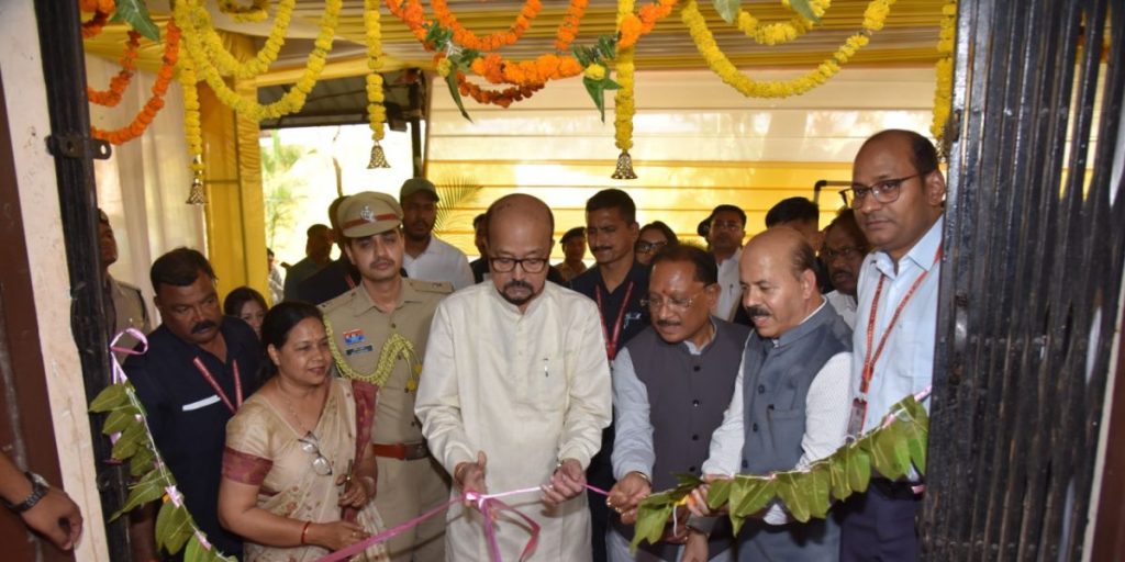 राष्ट्रीय आम महोत्सव का उद्घाटन किया राज्यपाल डेका ने