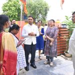 बलौदा बाजार कलेक्टर ने प्रगणक बन किया डिजिटल जनगणना, दी जाने वाली जानकारी गोपनीय रहने लोगों को दिलाया भरोसा