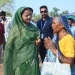 सुशासन की जमीनी तस्वीर: सिलफिली बाजार में मंत्री लक्ष्मी राजवाड़े का औचक भ्रमण, आमजन से किया सीधा संवाद
