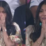 RCB के लिए अनुष्का की ‘विशेष प्रार्थना’: मैच के दौरान ‘नाम जाप’ करती दिखीं एक्ट्रेस