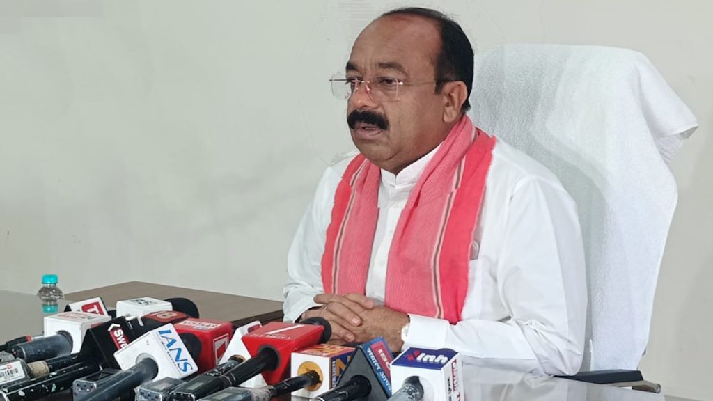 कांग्रेस पर उपमुख्यमंत्री साव का बड़ा हमला: कहा- न नेतृत्व, न नीयत… कुछ नहीं बचा
