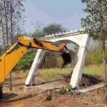 पर्यटन स्थल मनगट्टा में अवैध प्लाटिंग पर चला बुलडोजर: 150 एकड़ जमीन पर प्रशासन की बड़ी कार्रवाई