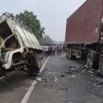 महाराष्ट्र में दर्दनाक सड़क हादसा: बारात ले जा रहे ट्रक की कंटेनर से आमने-सामने भीषण टक्कर, 13 की मौत, 25 गंभीर घायल