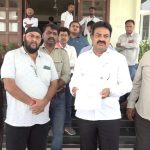 डीजल की मार से बस ऑपरेटर परेशान, किराया बढ़ाने की मांग लेकर मंत्री के पास पहुंचे संचालक