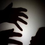70 वर्षीय रिटायर्ड वकील ने 5 साल की मासूम से की दरिंदगी, ‘नाना’ कहने वाली बच्ची को बनाया हवस का शिकार