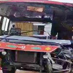 बस और ट्रक में टक्कर तीन श्रद्धालुओं की मौत, 20 घायल