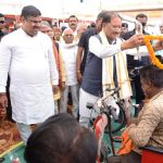 जब मुख्यमंत्री साय ने थामा हाथ, तो दिव्यांग हितग्राही की जिंदगी में लौटी उम्मीद की रौशनी