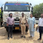 CG क्राइम: रेत के अवैध परिवहन मामले में हाईवा जब्त