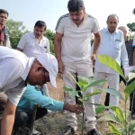 पर्यावरण दिवस: रायपुर रेल मंडल ने थामी ‘हरीतिमा’ की कमान, किया वृहद वृक्षारोपण