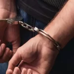 अयोध्या के पंडित बनकर व्यापारी से 2.50 लाख की ठगी, दुर्ग से मुख्य आरोपी गिरफ्तार