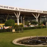 रायपुर एयरपोर्ट पर एयर इंडिया विमान से पक्षी टकराया, लैंडिंग के दौरान हुई घटना
