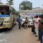 पाली में बस और ट्रक  की आमने-सामने टक्कर  6 यात्री घायल
