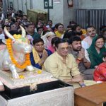 बाबा महाकाल की शरण में बॉलीवुड दिग्गज: मधुर भंडारकर, जय भानुशाली और आरती सिंह ने किए भस्म आरती के दिव्य दर्शन