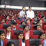 कैरियर काउंसलिंग कार्यक्रम में विद्यार्थियों को मिला भविष्य निर्माण का मार्गदर्शन
